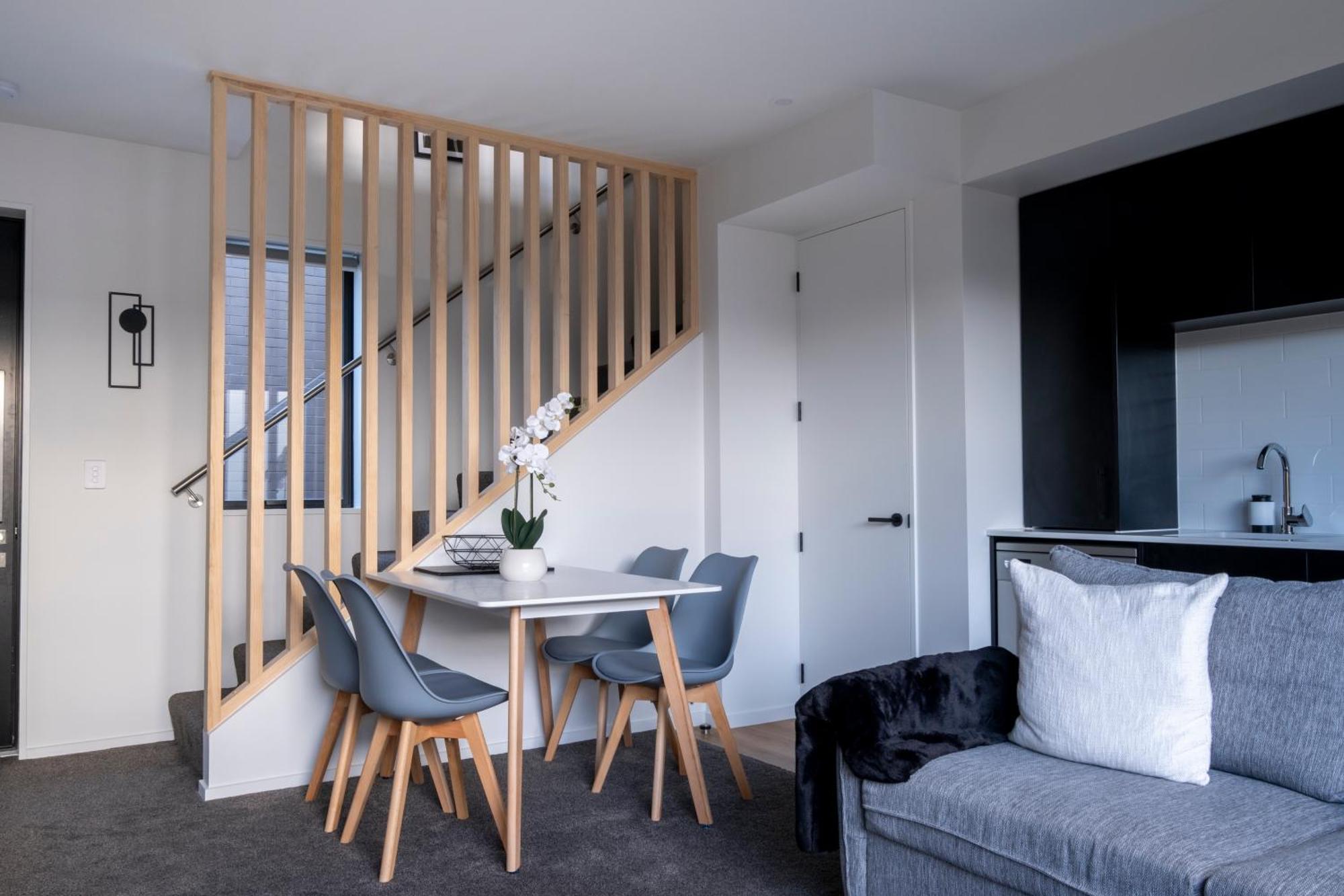 Luxury 2 Bed Townhome In Cbd Christchurch Dış mekan fotoğraf