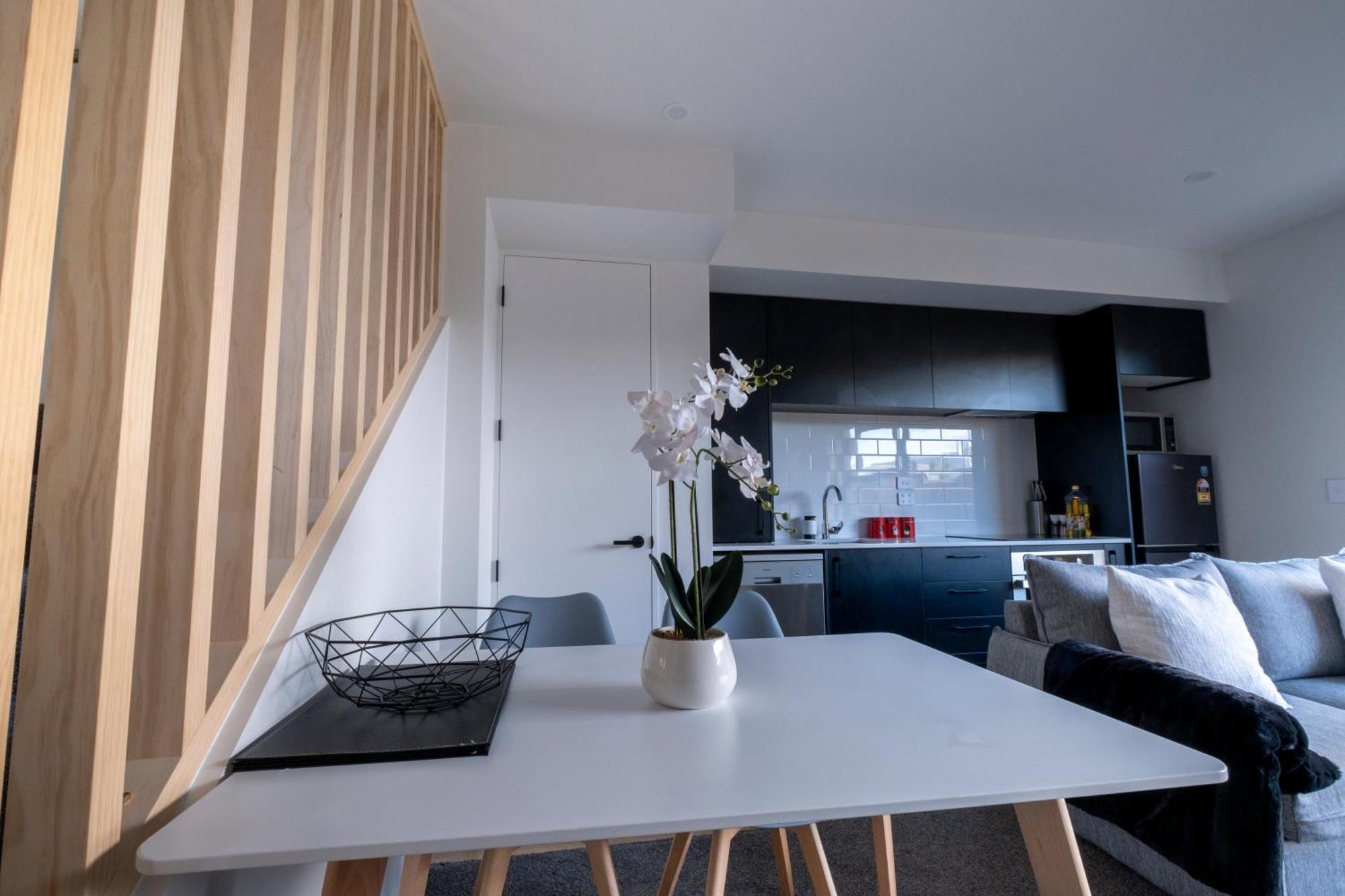 Luxury 2 Bed Townhome In Cbd Christchurch Dış mekan fotoğraf