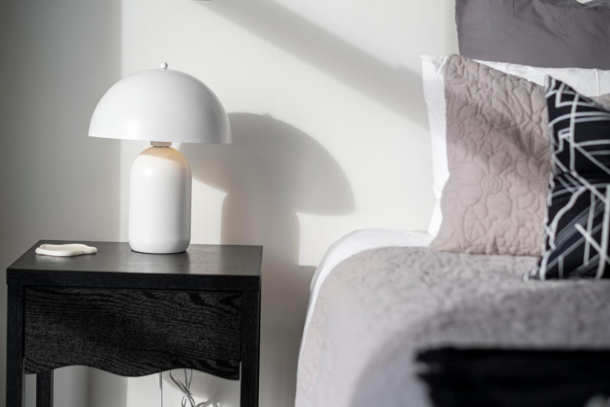 Luxury 2 Bed Townhome In Cbd Christchurch Dış mekan fotoğraf